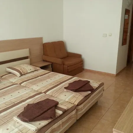 Hotell Family Hotel Cristal 3*